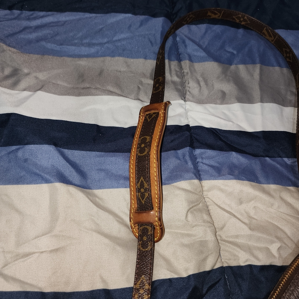 Louis Vuitton Monogram Belt Bag in Brown - Picture 7 of 15